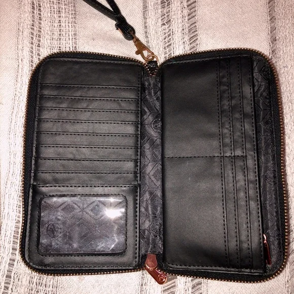 Black Wallet - Picture 2 of 3